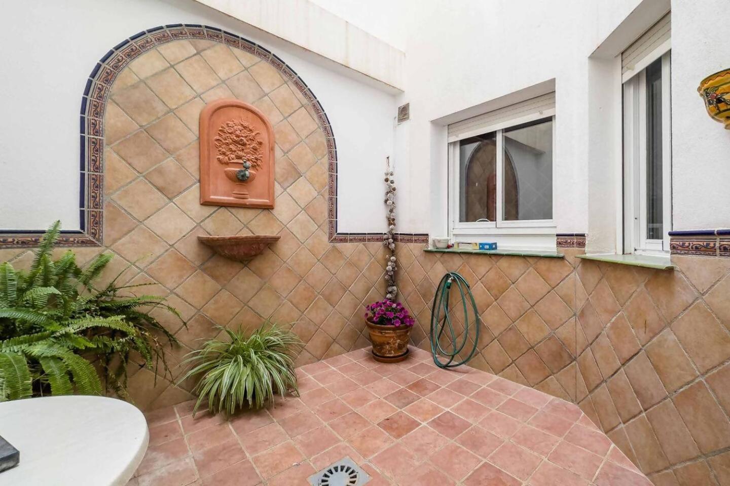 Cyv Centrally Located 1 Bed 1 Bath Near The Beach Fuengirola Eksteriør bilde