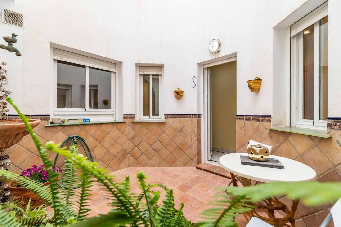 Cyv Centrally Located 1 Bed 1 Bath Near The Beach Fuengirola Eksteriør bilde