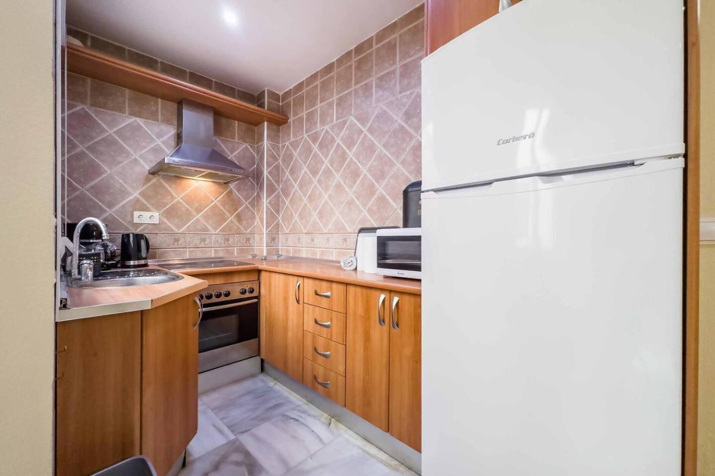 Cyv Centrally Located 1 Bed 1 Bath Near The Beach Fuengirola Eksteriør bilde